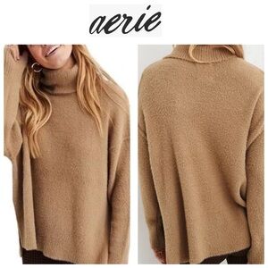 Aerie Oversized Buttercream Turtleneck Sweater